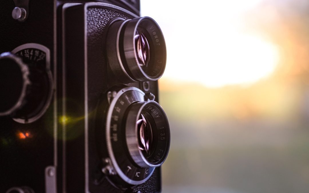 Comprendre le réflexe moro chez l’adulte : causes et implications