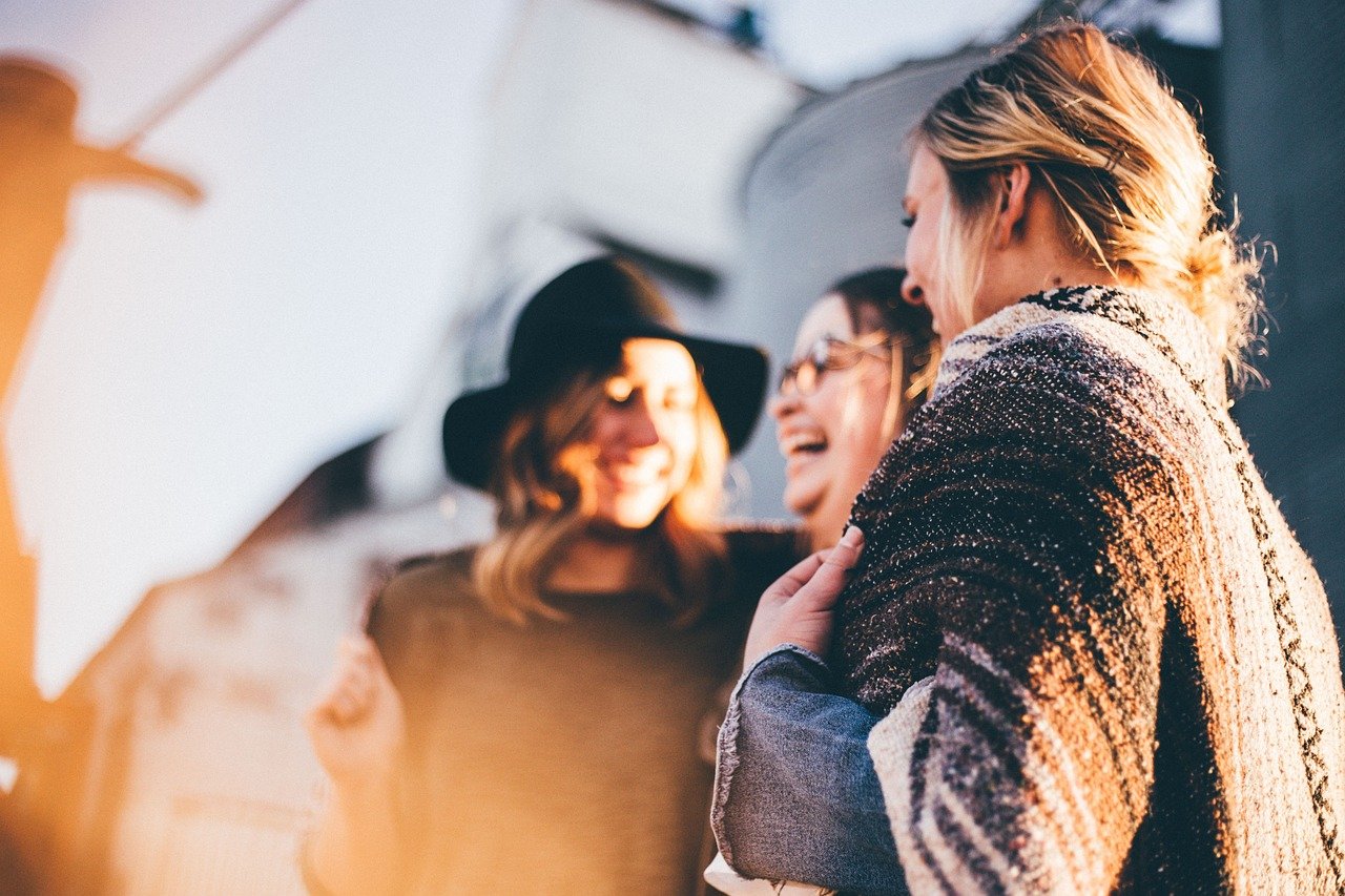 découvrez comment cultiver le bonheur au quotidien, renforcer votre bien-être et profiter pleinement des petits moments de la vie.